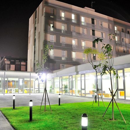 瓦伦西亚达米亚博内特大学旅舍公寓 外观 照片